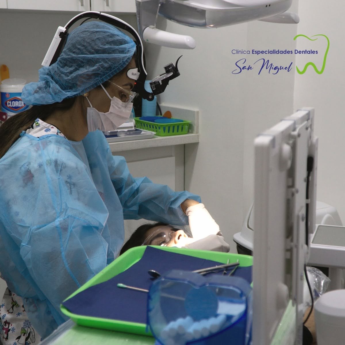 Dra. Karla Rosales — Especialista en Odontología / Cirujana Dentista en Clínica Especialidades Dentales San Miguel